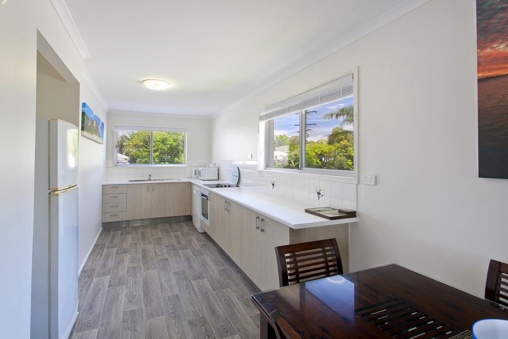Regency Waterfront Noosa Aparthotel Noosaville Ngoại thất bức ảnh