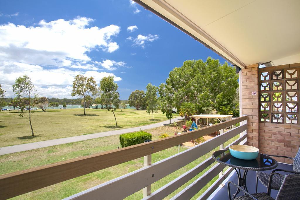 Regency Waterfront Noosa Aparthotel Noosaville Phòng bức ảnh